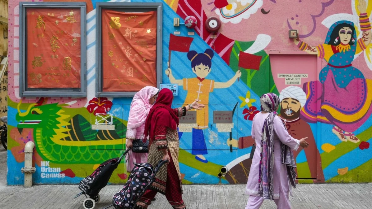 Digital Divide Persists for Hong Kong’s Ethnic Minorities Despite High Smartphone Ownership, Equality Watchdog Reports