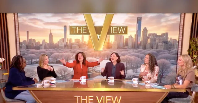 FCC Scrutiny Prompts Shift in Political Guest Bookings on ABC’s ‘The View,’ Igniting Debate Over Equal Time Rule Enforcement