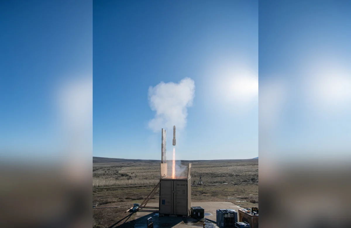 Lockheed Martin Successfully Tests Grizzly Containerized Launcher with Hellfire Missile Vertical Launch