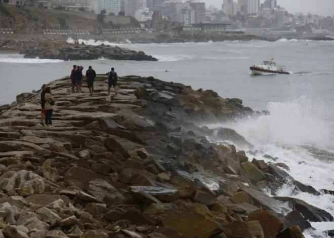 Orange Alert Issued as Mar del Plata and Surrounding Regions Brace for Intensified Storms, Leading to School Suspensions