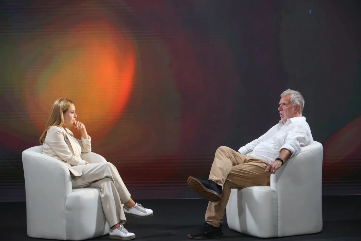 The Enduring Echo of a Lost Brother: Gustavo Noriega Reflects on Intellectual and Emotional Guidance