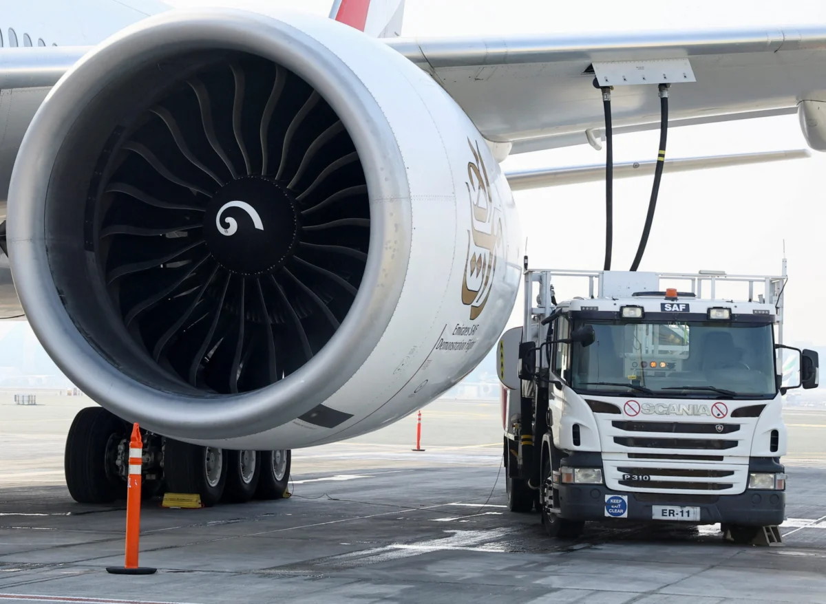 Transport officials in Brussels and the UK seek to reassure the sustainable aviation fuel industry that blending mandates at airports are here to stay