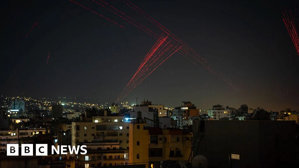 A Fragile Truce Takes Hold: Israel and Lebanon Agree to 10-Day Ceasefire Amid Regional Tensions