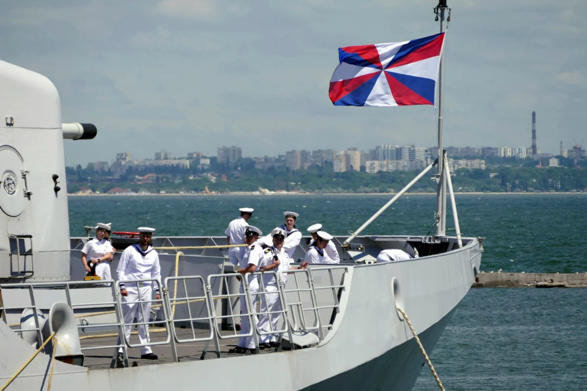 Dutch Navy Security Breach How a Five-Euro Tracker Exposed a Multimillion-Euro Frigate in the Mediterranean