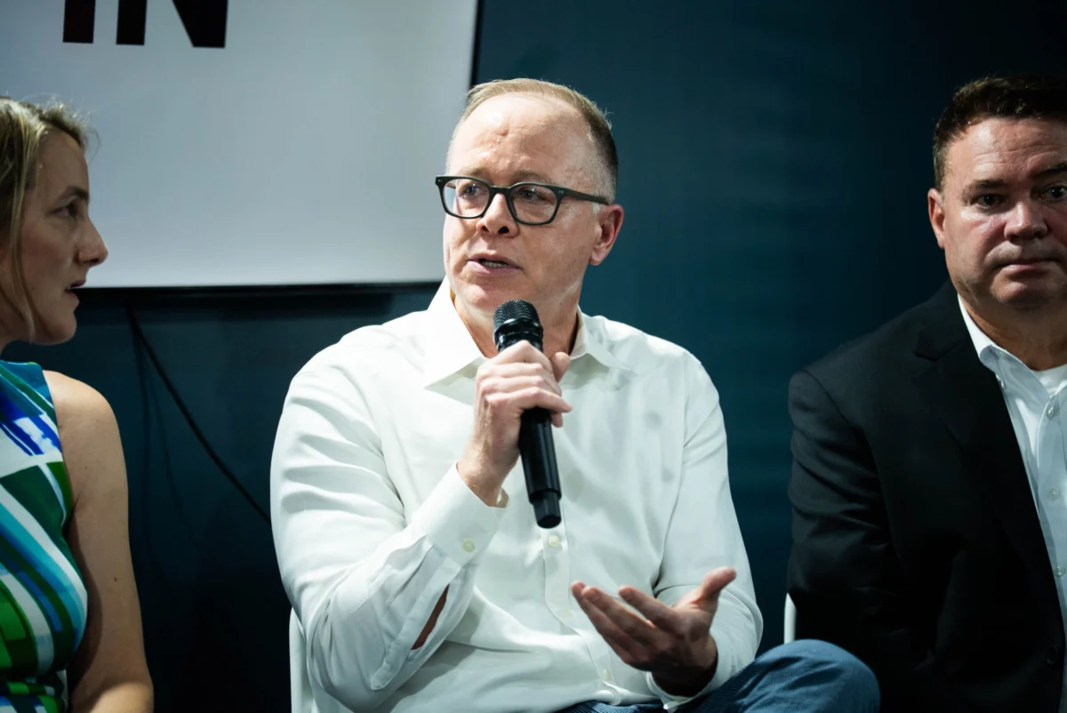 Resilience of American Climate Action Amid Federal Policy Shifts and International Economic Pressures