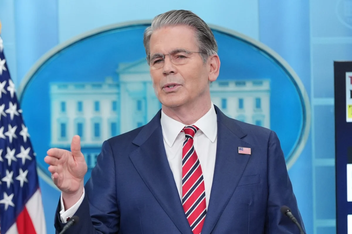 Trump Administration Mandates Banks to Collect Citizenship and Immigration Status Data from Customers