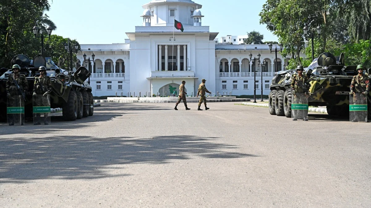 Bangladesh Authorities Failing to Uphold International Standards at International Crimes Tribunal Human Rights Watch Reports