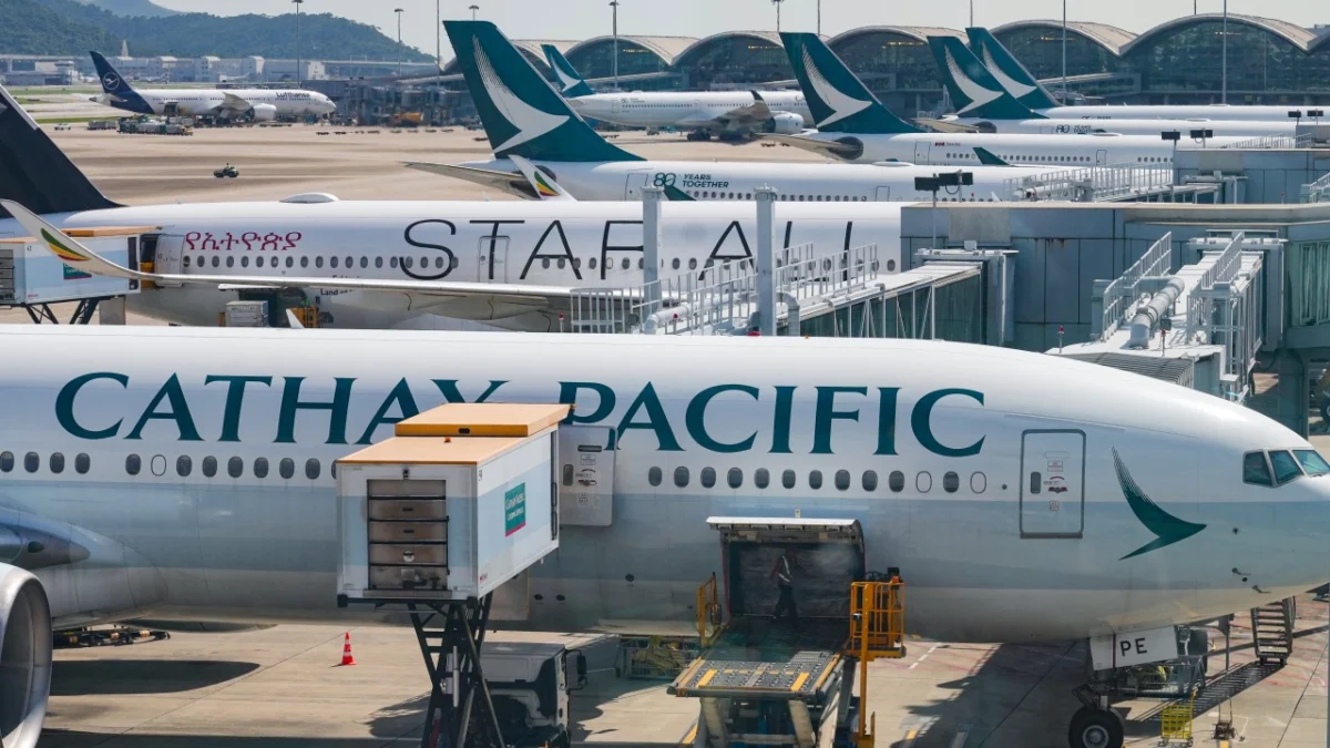 Former Cathay Pacific Officer Jailed for Decade-Old Bribery Scheme Involving Ineligible Travelers
