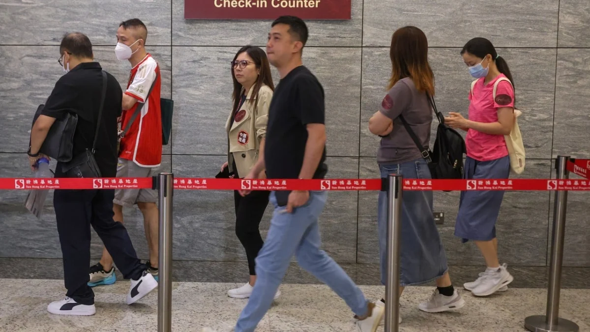 Hong Kong Home Sales Recovery Expected to Boost Developers’ Earnings