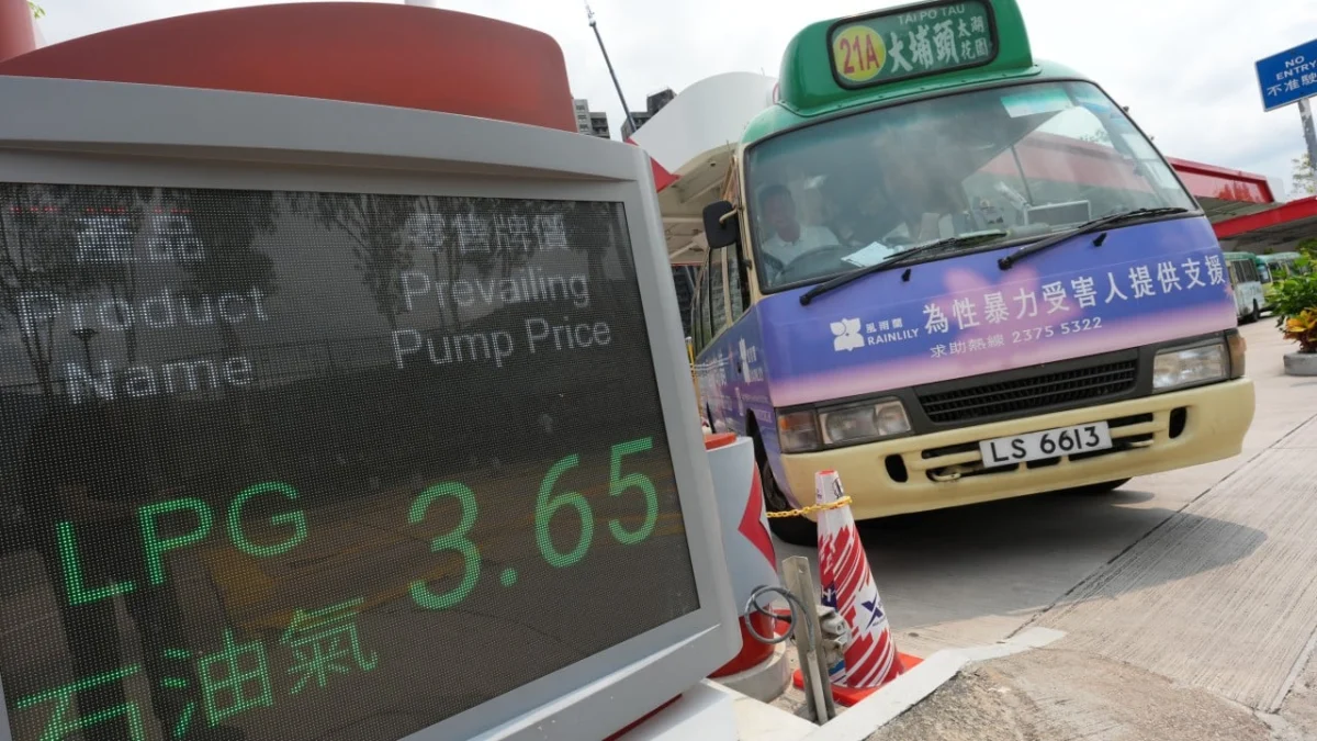 Hong Kong Taxi and Light Bus Drivers Urge Extension of LPG Subsidy Amid Middle East Tensions and Potential 33% Operating Cost Surge