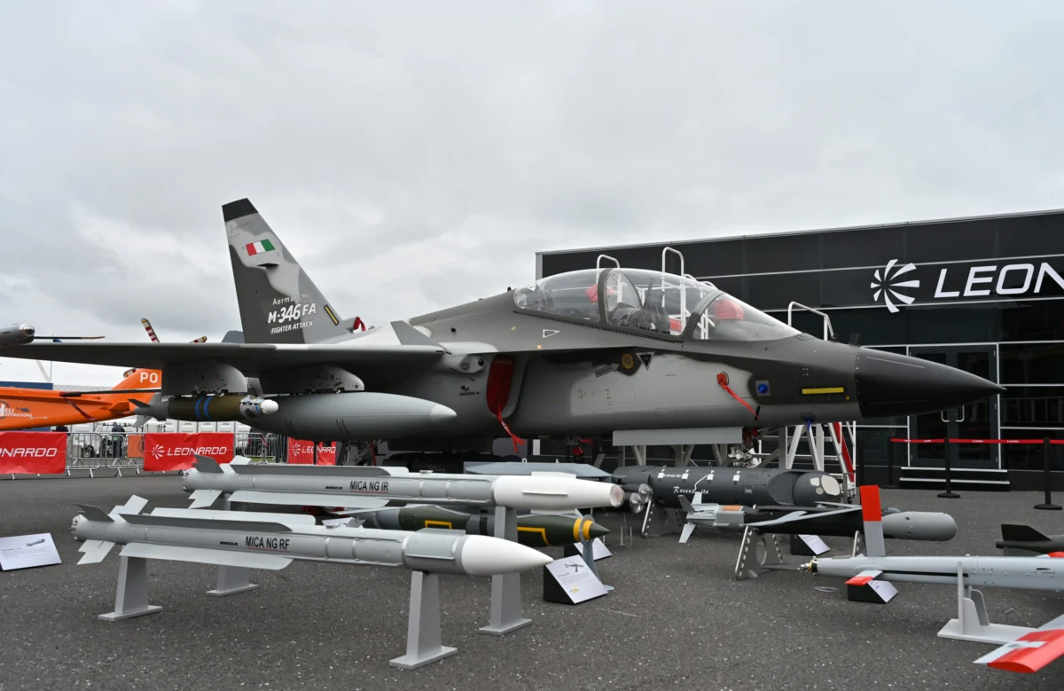 Indonesia Enhances Air Combat Capabilities with Leonardo M-346F Block 20 Light Fighter Acquisition