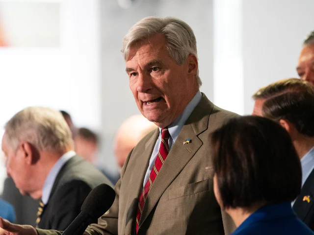 Senator Sheldon Whitehouse Defends Initial Dismissal of Allegations Against Disgraced Maine Senate Candidate Graham Platner Amid Broader Scrutiny