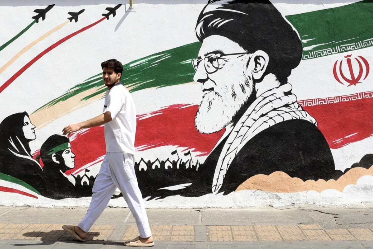 UN Experts Urge Iran to Halt Death Sentences for 10 Men Amid Widespread Condemnation and Human Rights Concerns