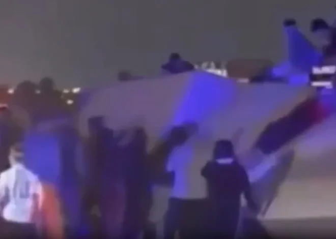 A Truck Carrying Dairy Products Overturned on the Córdoba-Rosario Highway, Leading to Looting by Onlookers