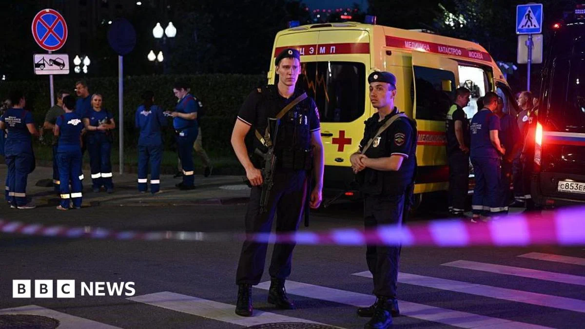 Deadly Explosion at Moscow Restaurant Kills Three, Injures Twenty-One Amid Heightened Security Concerns