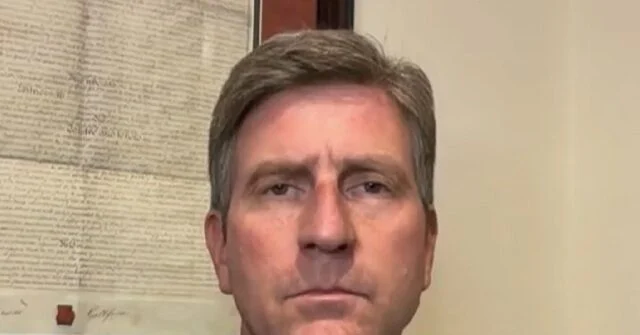 Democratic Candidates Must Moderate to Win General Elections, Says Rep. Greg Stanton