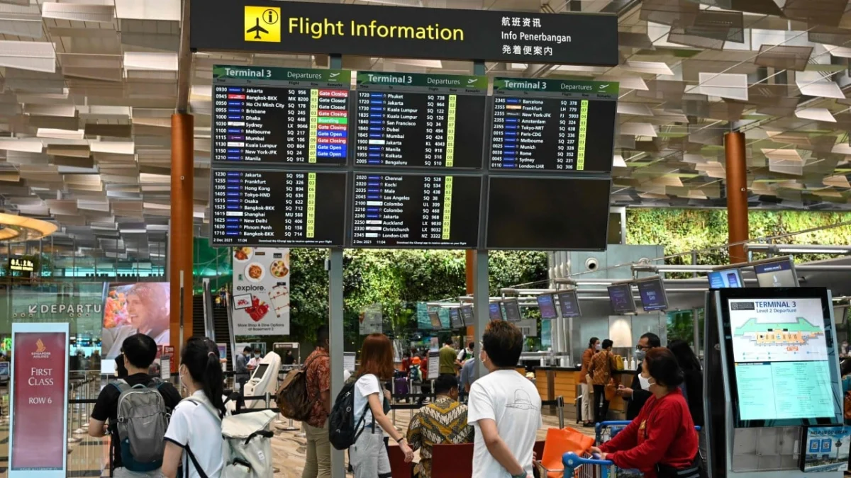 Mother and Son Jailed After Violent Altercation at Changi Airport Involving Police Officer and Bystander
