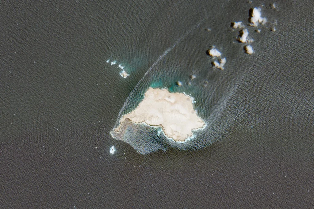 Oman Confronts Looming Environmental Catastrophe as Shadow Fleet Tanker Leaks Oil Across Hundreds of Square Kilometres Near Protected Nature Reserve
