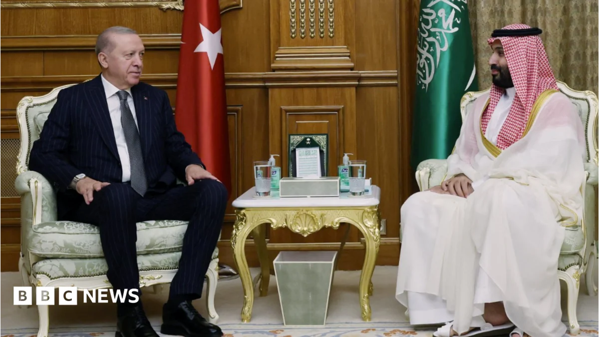 Saudi Arabia, Turkey, and Pakistan Forge Landmark Trilateral Defense Pact Amid Escalating Regional Tensions