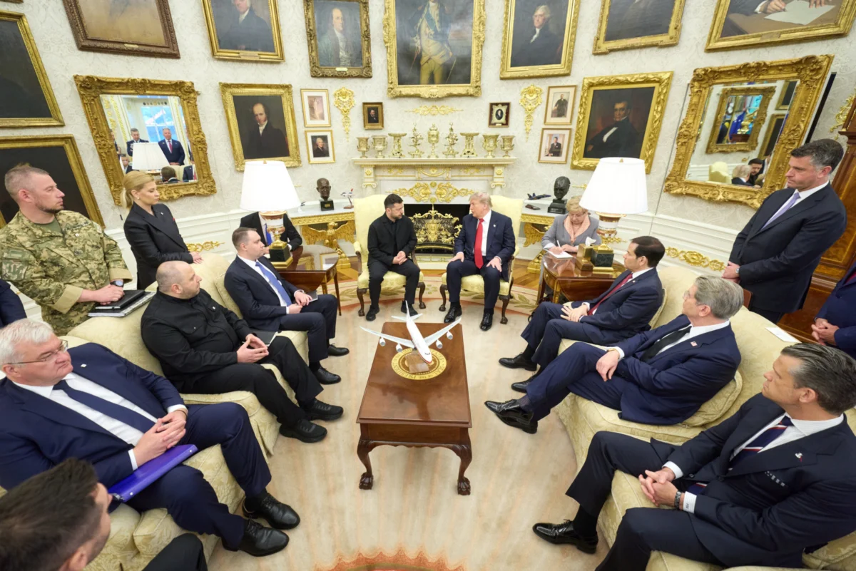 Zelenskyy and Trump Convene in Washington to Discuss Missile Production and Peace Mediation Amid Loss of Key Ally Lindsey Graham